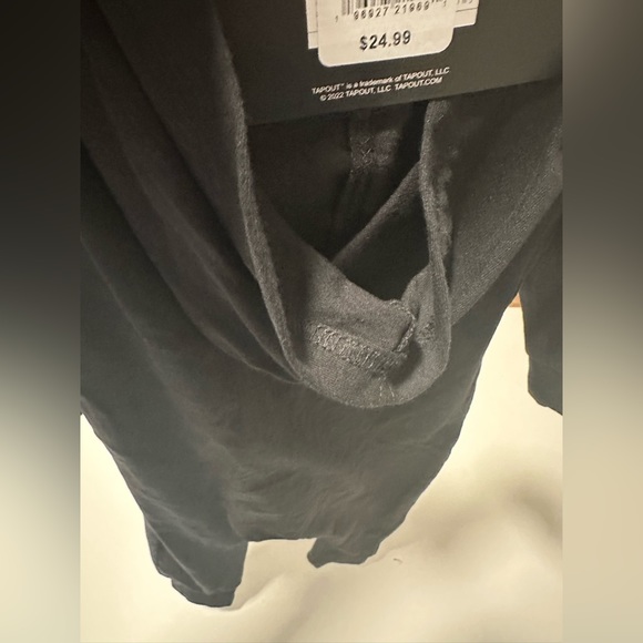 Tapout Boys Black 3-6m Zip-up Hooded Bodysuit NWT - Picture 7 of 7